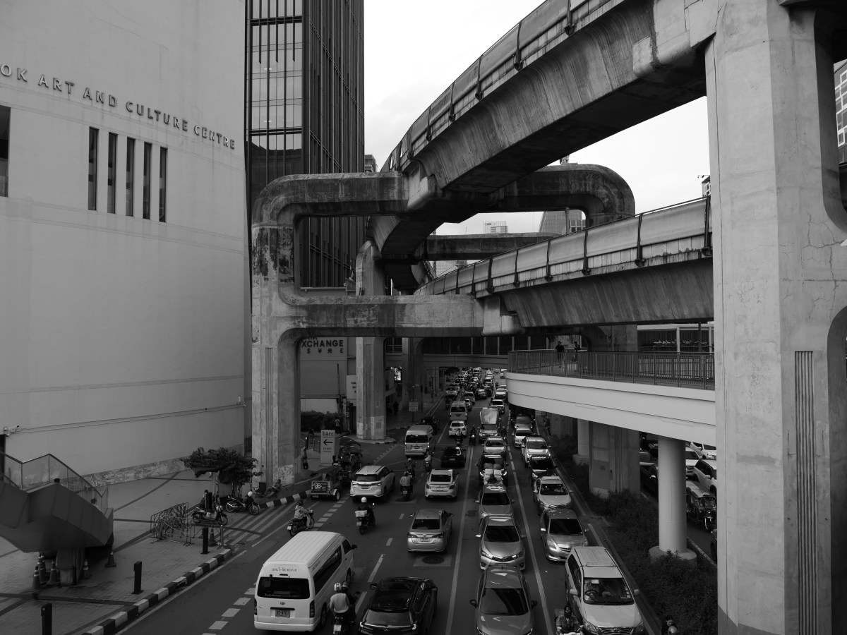 Chapitre 4 – Le bonheur est un verbe respiré au&nbsp;présent